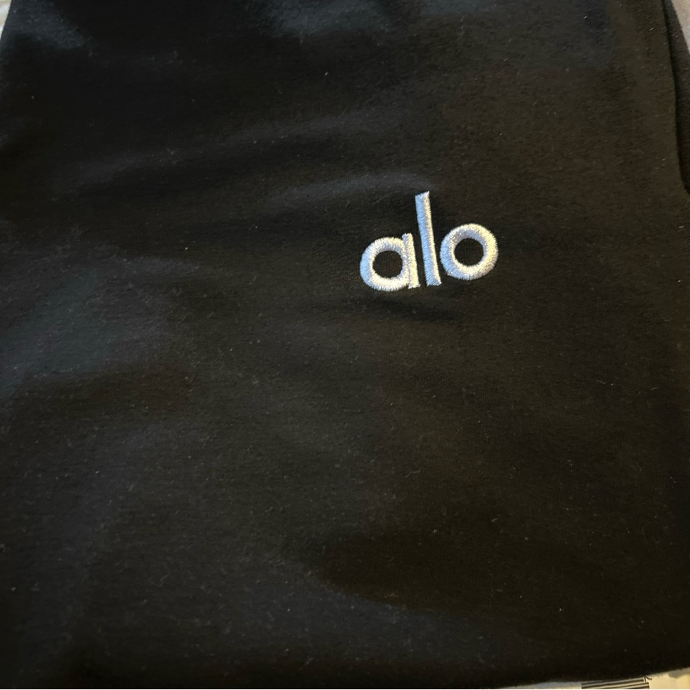 ALO Yoga womens Black Joggers
No tag. Barely worn. ** please read description - Picture 3 of 5